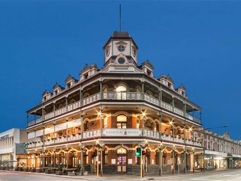 Fremantle National Hotel: Paranormal Investigation and 2 Course Dinner
